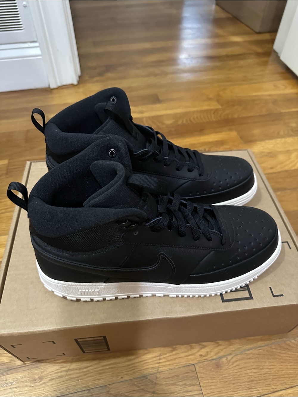 *Slightly Used* Nike Court Vision Mid Black White (DR7882-002) Size 11